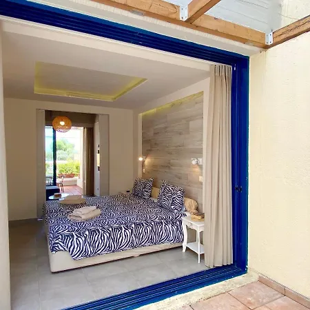 Beach Minivillas With Pool By Dadovillas Vila *