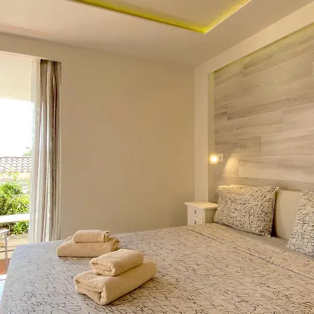 Vila Beach Minivillas With Pool By Dadovillas